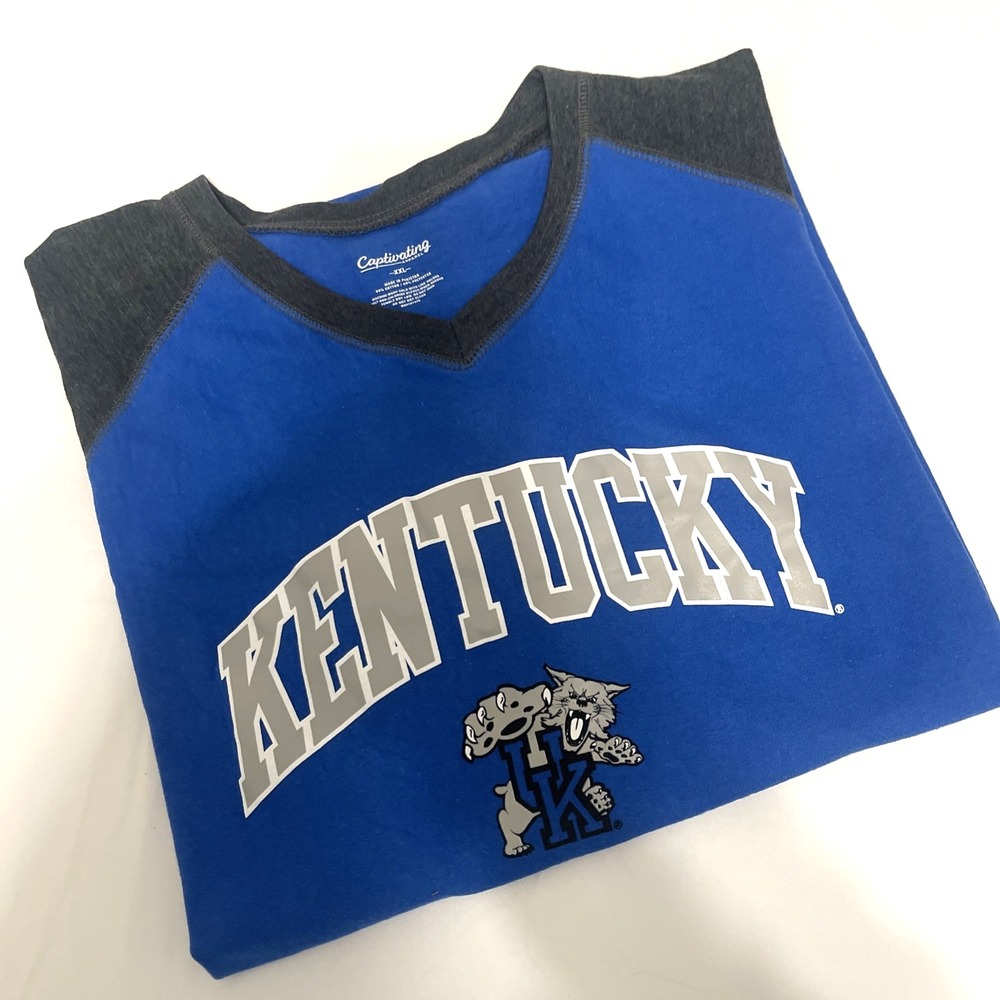 Kentucky Wildcats Captivating Women's v-neck short sleeve Tee size XXL